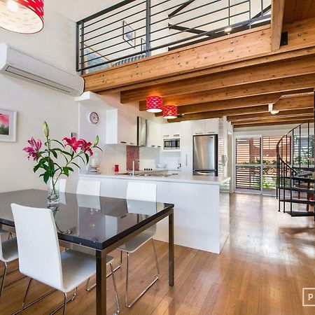 Spacious Central Townhouse Фримантл Экстерьер фото